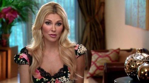 The Real Housewives of Beverly Hills Season 4 Episode 3 - Life's a Witch