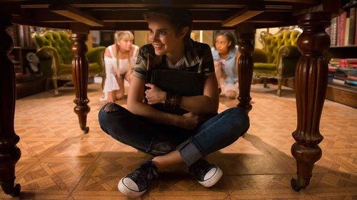 The Bureau of Magical Things Season 1 Episode 13 - Forces of Attraction