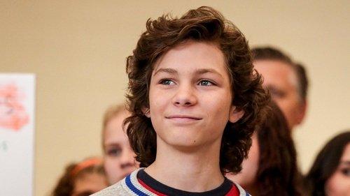 Young Sheldon Season 1 Episode 16 - Killer Asteroids, Oklahoma, and a Frizzy Hair Machine