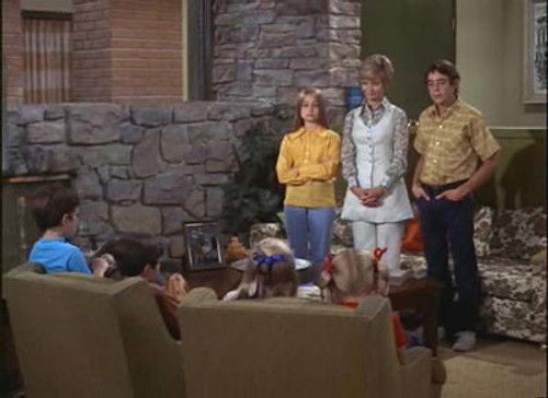 The Brady Bunch Season 2 Episode 2 - The Babysitters