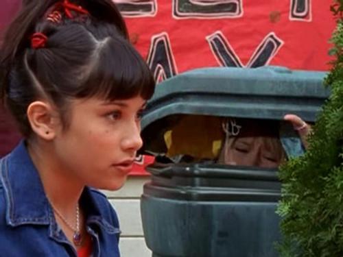 Lizzie McGuire Season 1 Episode 29 - The Courtship of Miranda Sanchez