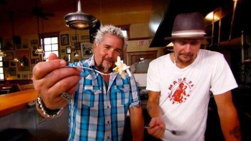 Diners, Drive-Ins and Dives Season 13 Episode 3 - Kid Rock's Detroit Tour