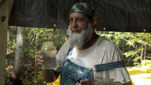 Moonshiners Season 7 Episode 15 - Lighted Up