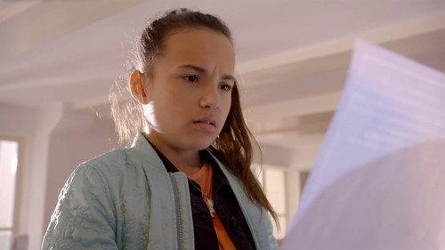 Hunter Street Season 1 Episode 16 - Undercover