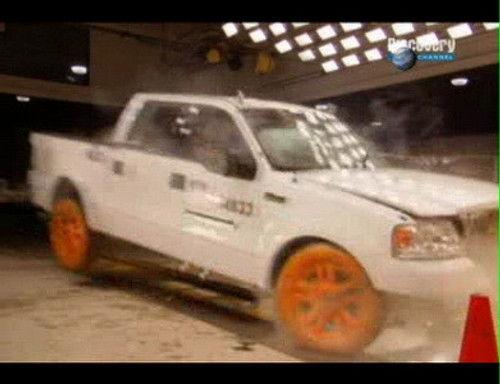 American Chopper Season 2 Episode 30 - Lincoln Mark LT Bike 1