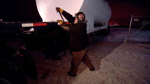 Ice Road Truckers Season 5 Episode 11 - Hittin' the Skids