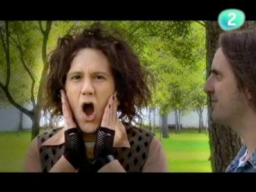 Muchachada Nui Season 3 Episode 2 - Presentado por Enrique Bunbury