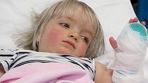 24 Hours in A&E Season 14 Episode 1 - The Unknown