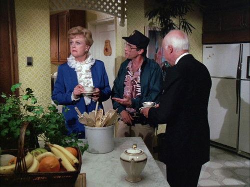 Murder, She Wrote Season 2 Episode 22 - If the Frame Fits