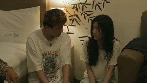 A Model Family Season 1 Episode 5 - Episode 5