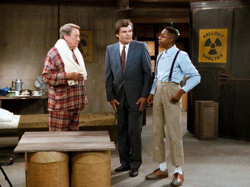 Family Matters Season 6 Episode 4 - The Looney Bin