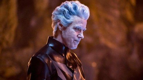 The Flash Season 5 Episode 19 - Snow Pack