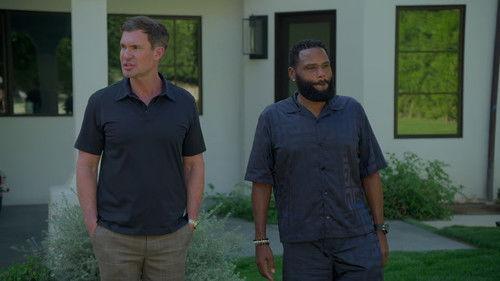 Hollywood Houselift with Jeff Lewis Season 2 Episode 8 - Million Dollar Backyard