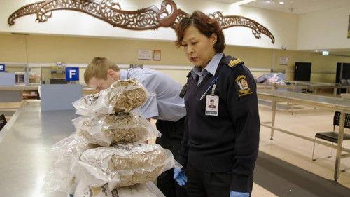 To Catch a Smuggler Season 10 Episode 10 - Meth Games