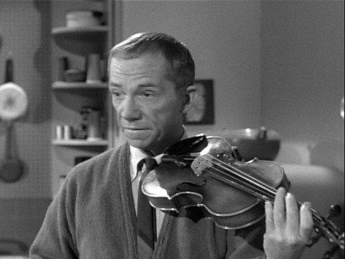 My Favorite Martian Season 2 Episode 20 - A Martian Fiddles Around