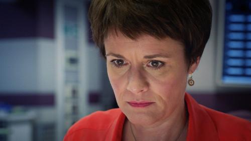 Holby City Season 19 Episode 17 - Of Lions and Lambs