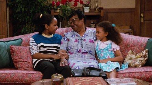 undefined Season 1 Episode 1 - The Mama Who Came to Dinner