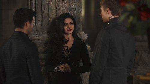 Shadowhunters Season 2 Episode 14 - The Fair Folk