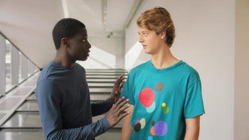 Find Me in Paris Season 3 Episode 9 - Old Friends