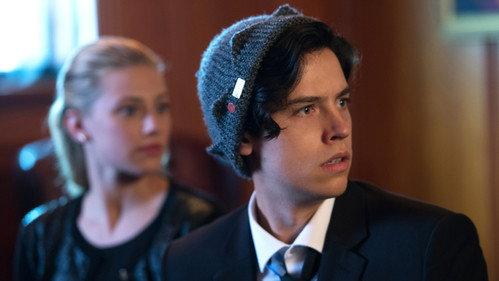 Riverdale Season 1 Episode 5 - Chapter Five: Heart of Darkness