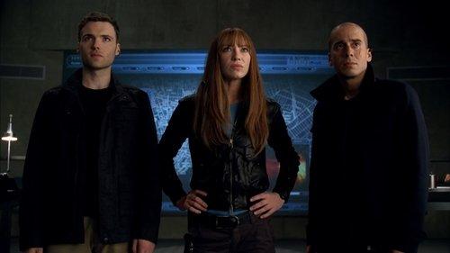 Fringe Season 2 Episode 22 - Over There (1)