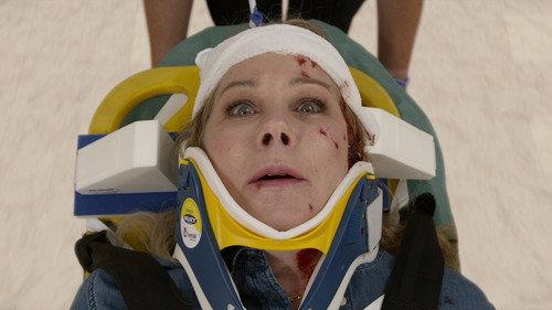 Dead to Me Season 3 Episode 1 - We've Been Here Before