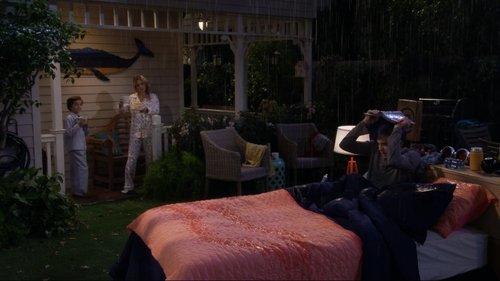 Fuller House Season 3 Episode 14 - Surrogate City