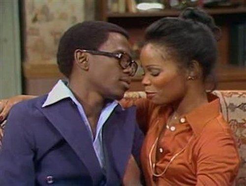 What's Happening!! Season 2 Episode 19 - Raj and the Older Woman