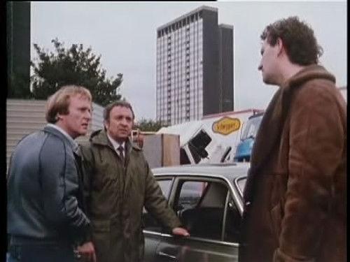 Minder Season 4 Episode 5 - The Car Lot Baggers