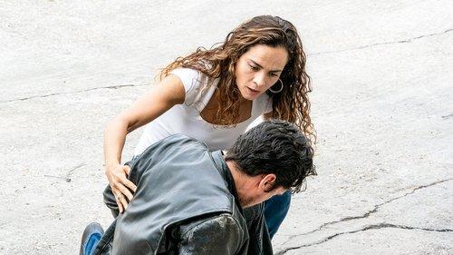 undefined Season 4 Episode 13 - Vienen Por Ti