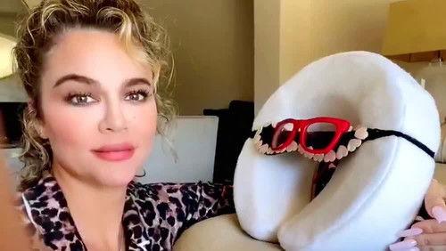 Keeping Up with the Kardashians Season 19 Episode 7 - Losing it in Lockdown