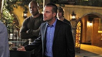 undefined Season 2 Episode 24 - Familia