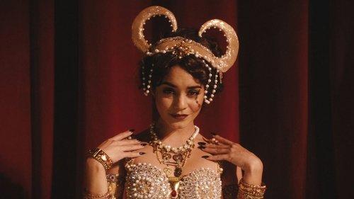 Drunk History Season 6 Episode 7 - Femme Fatales