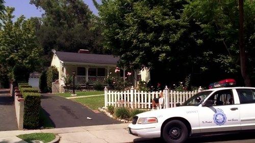 undefined Season 3 Episode 4 - Children of the Dark