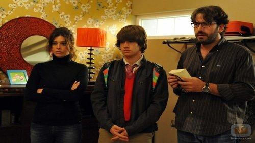 Los Protegidos Season 2 Episode 1 - Episode 1