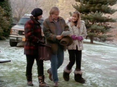 Northern Exposure Season 6 Episode 12 - Mi Casa, Su Casa