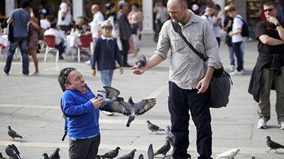 An Idiot Abroad Season 3 Episode 1 - The Short Way Round: Venice