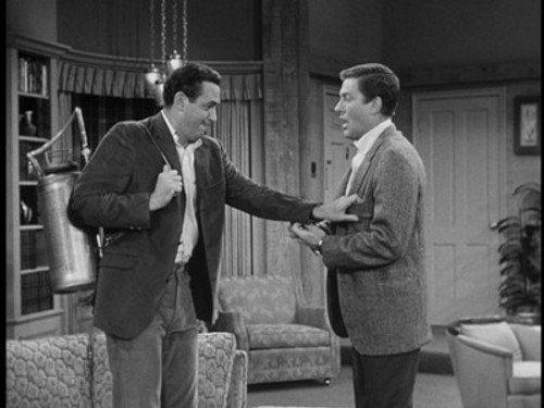 The Dick Van Dyke Show Season 4 Episode 4 - A Vigilante Ripped My Sports Coat