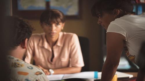 Deadly Tropics Season 4 Episode 6 - Episode 6