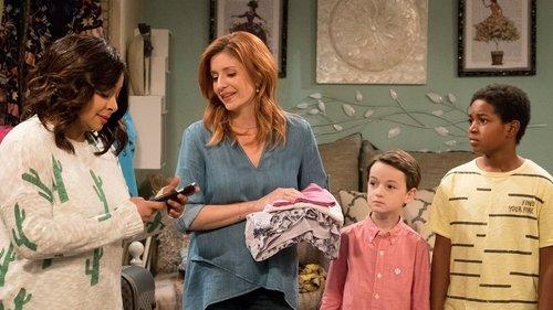 Raven's Home Season 1 Episode 2 - Big Trouble in Little Apartment