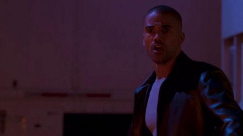 Birds of Prey Season 1 Episode 6 - Primal Scream