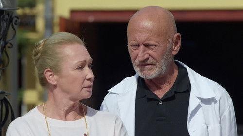 A mi kis falunk Season 3 Episode 2 - The slaughter of pig