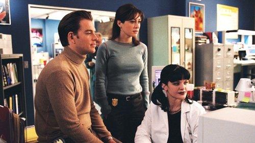NCIS Season 1 Episode 9 - Marine Down