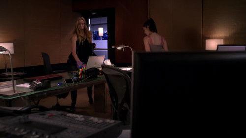 90210 Season 2 Episode 20 - Meet The Parents