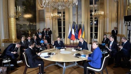 The World in Front Season 16 Episode 14 - Episode 14