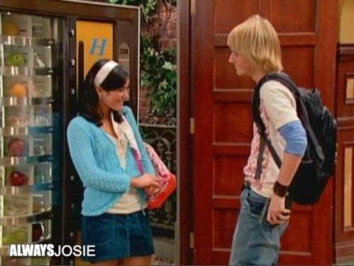 Cory in the House Season 1 Episode 12 - Get Smarter