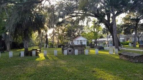 Paranormal Caught on Camera Season 2 Episode 3 - Pushy Poltergeists and More