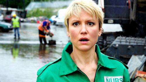 Casualty Season 28 Episode 11 - Crush Syndrome
