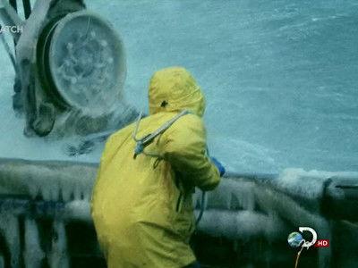 Deadliest Catch Season 9 Episode 8 - Kicking Off with a Bang