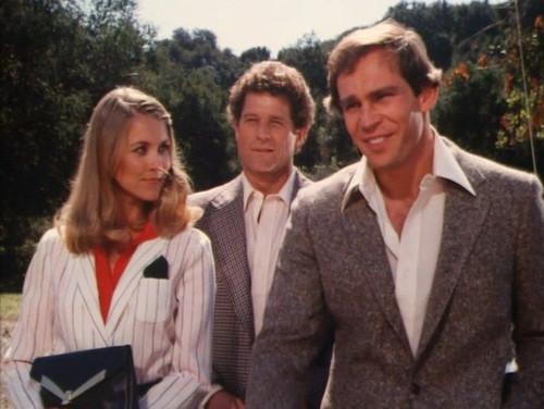 The Dukes of Hazzard Season 3 Episode 21 - The Great Hazzard Hijack